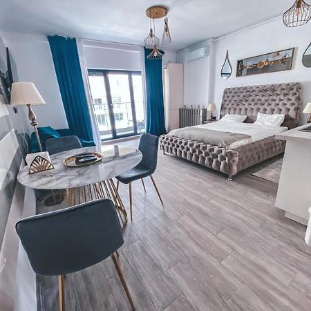 Mamaia Luxury Studio Apartment T Exteriér fotografie