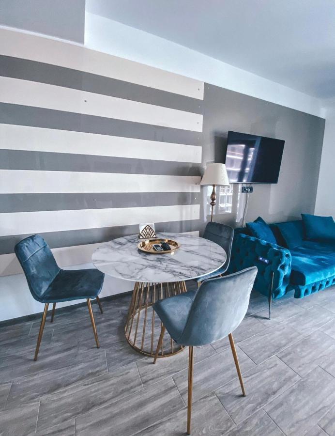 Mamaia Luxury Studio Apartment T Exteriér fotografie